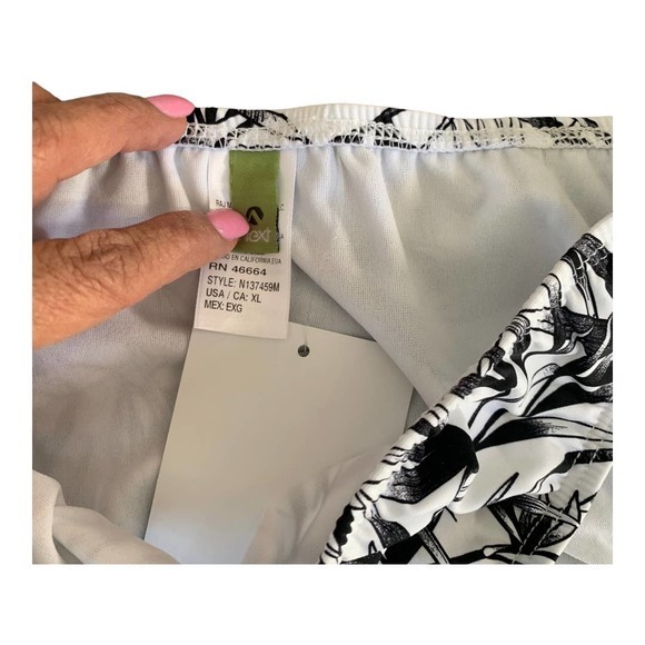 Next NWT‎ Black and White Floral bikini Bottom Sz XL - Picture 3 of 4